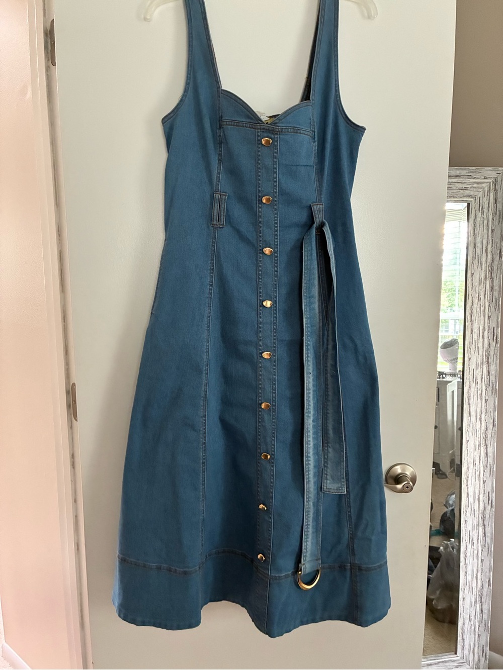 House of Harlow 1960 Blue Denim Button-Front Midi Dress with Belt - Picture 2 of 9